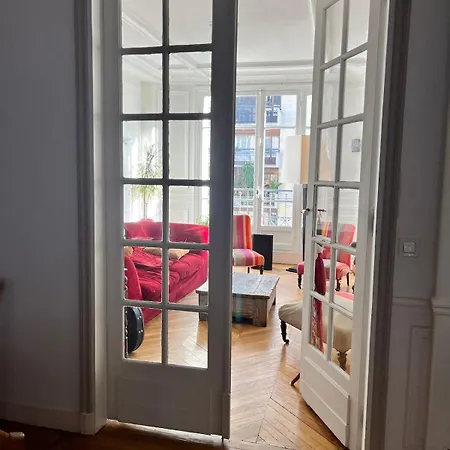 Typical Parisian Flat, Close To Metro&bois